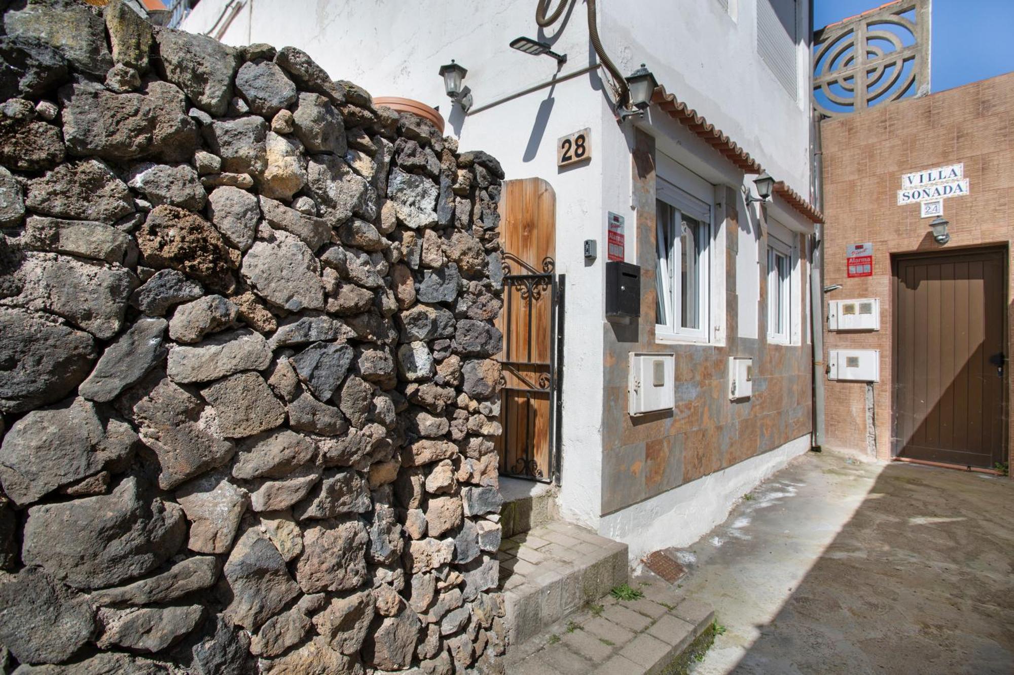 Casa Acogedora En La Naturaleza Valleseco Exterior photo